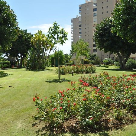 Magnifique Appartement Avec Une Incroyable Vue Sur Mer Torremolinos Bagian luar foto