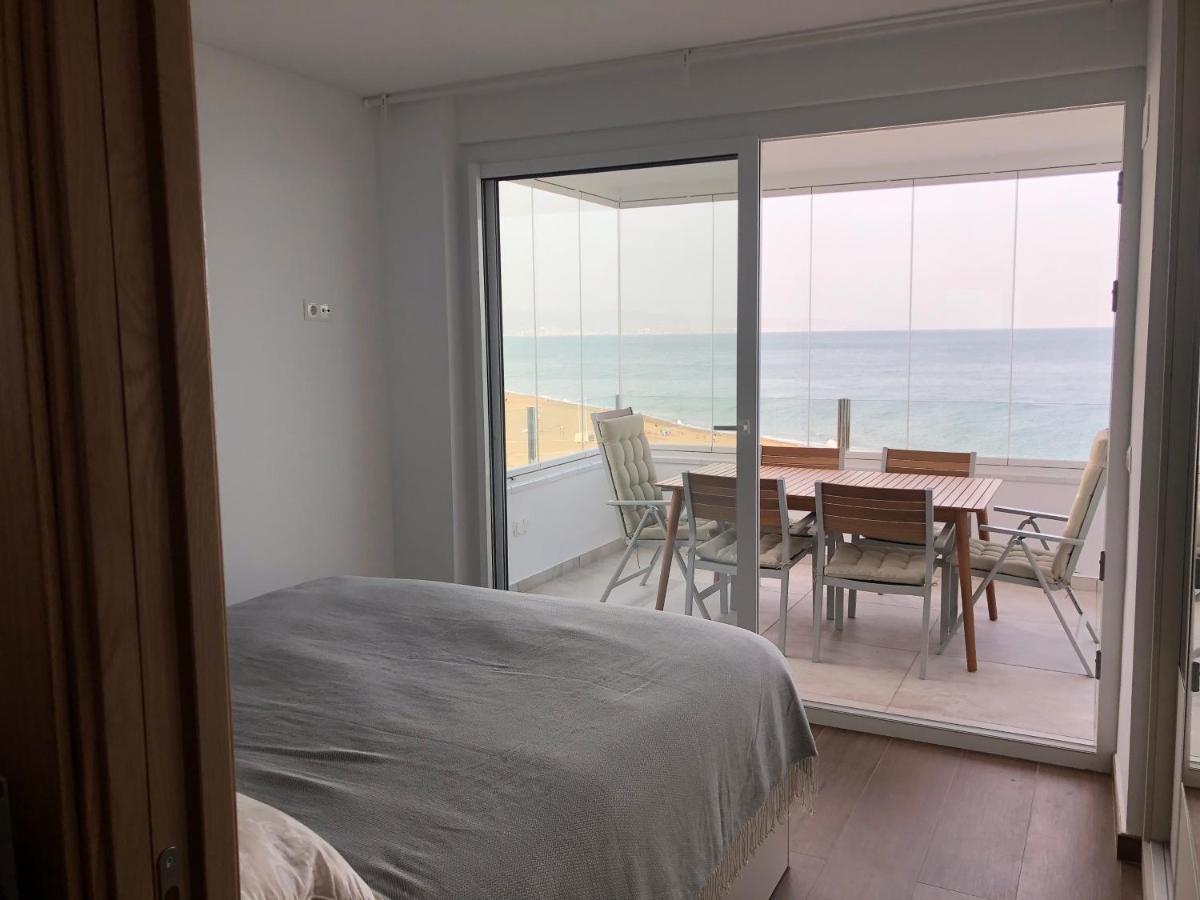 Magnifique Appartement Avec Une Incroyable Vue Sur Mer Torremolinos Bagian luar foto
